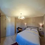 Sarchi 3* Grantola