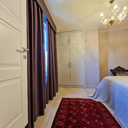 Bed & Breakfast Sarchi 3*