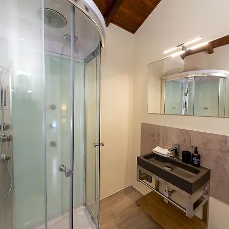 Bed & Breakfast Sarchi Grantola