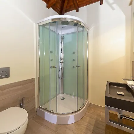 Bed & Breakfast Sarchi Grantola