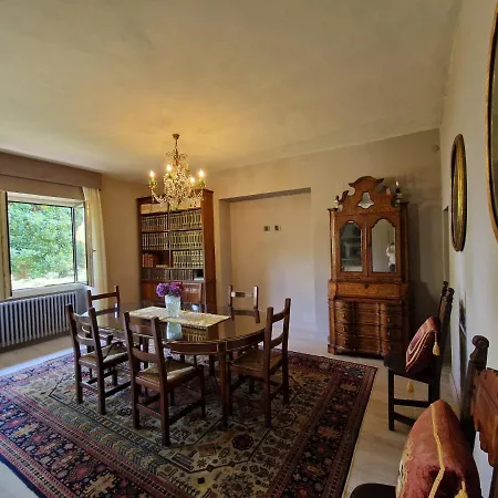 Sarchi Bed & Breakfast Grantola